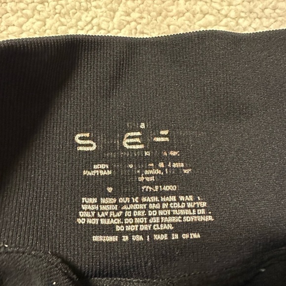 Shefit Seamless Scrunch Bootie High-Rise Bike Workout Shorts Black - Picture 14 of 16